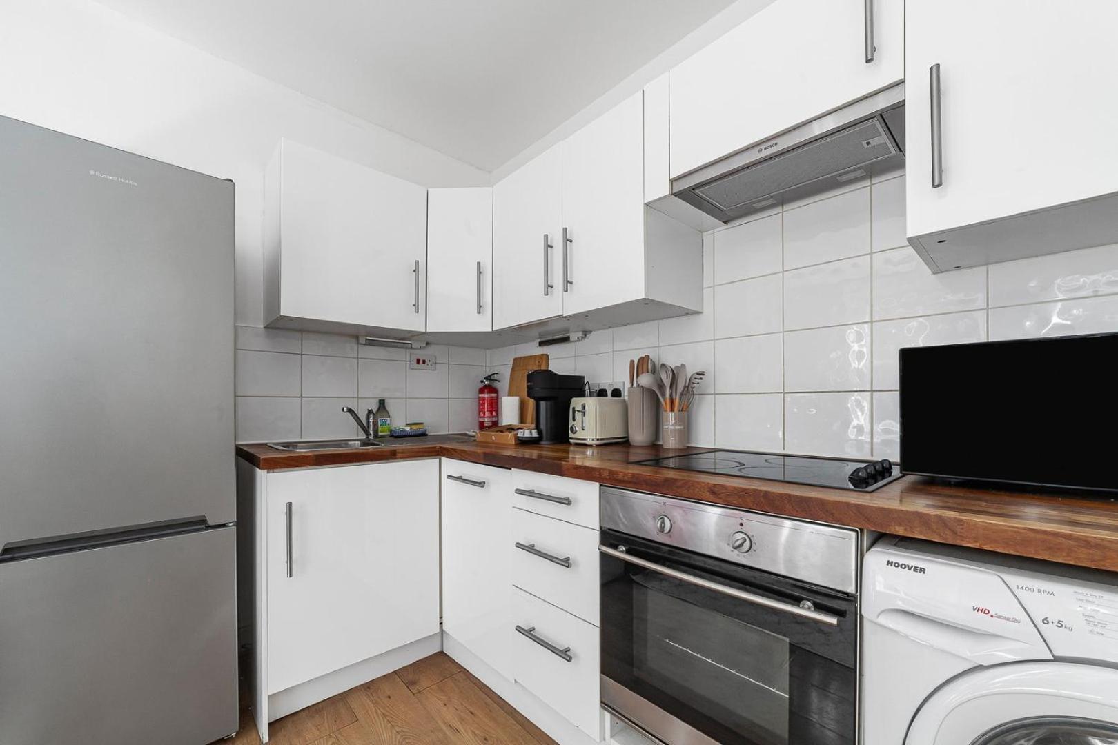 Chic One Bed Flat Londra